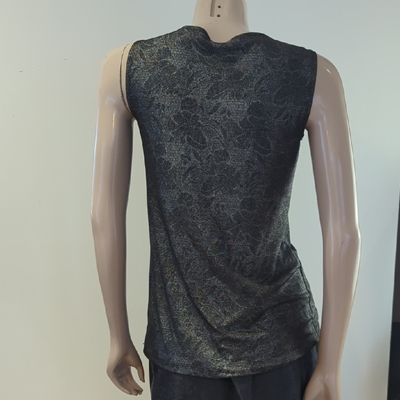 Asymmetrical Silver and Black Tank Top - Picture 7 of 11